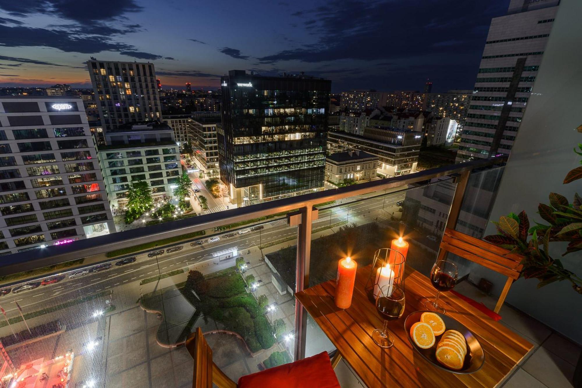 Lumina Apart With Balcony Platinum Tower Варшава Екстер'єр фото