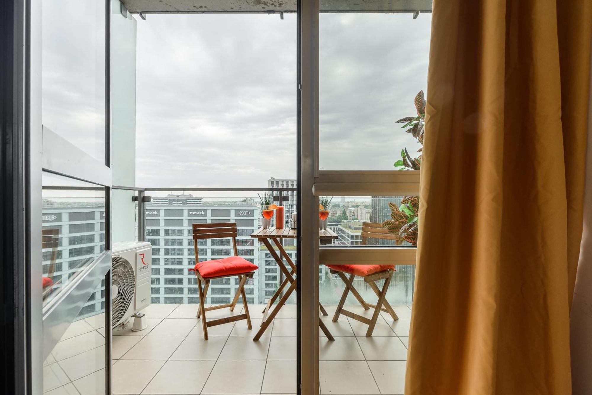 Lumina Apart With Balcony Platinum Tower Варшава Екстер'єр фото
